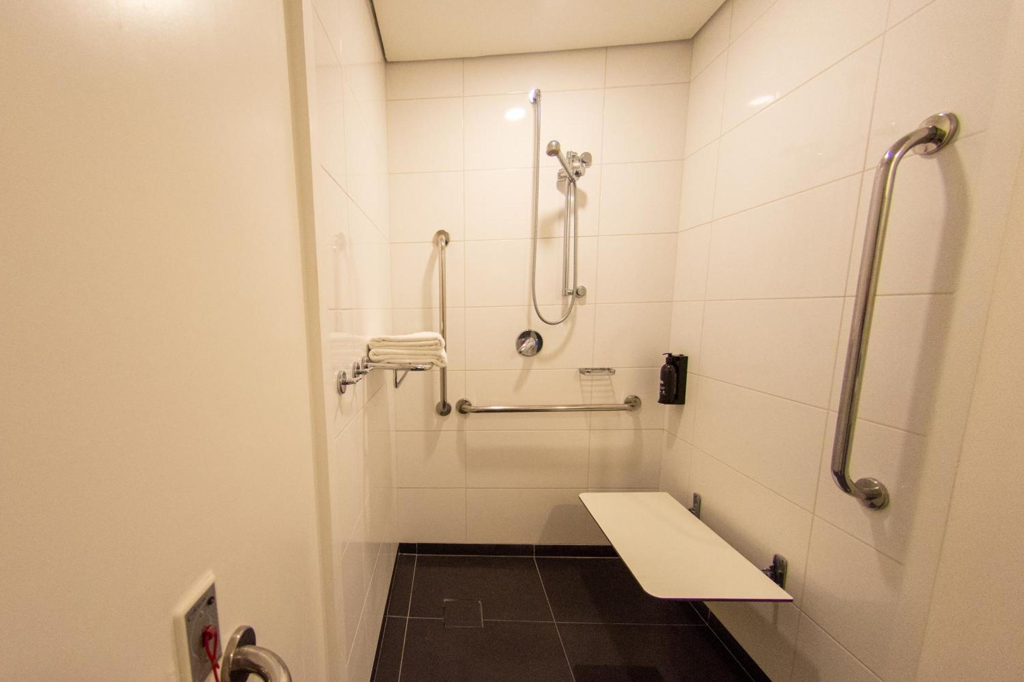 Accessible Room with Two Single Beds,1698258534:JPEG